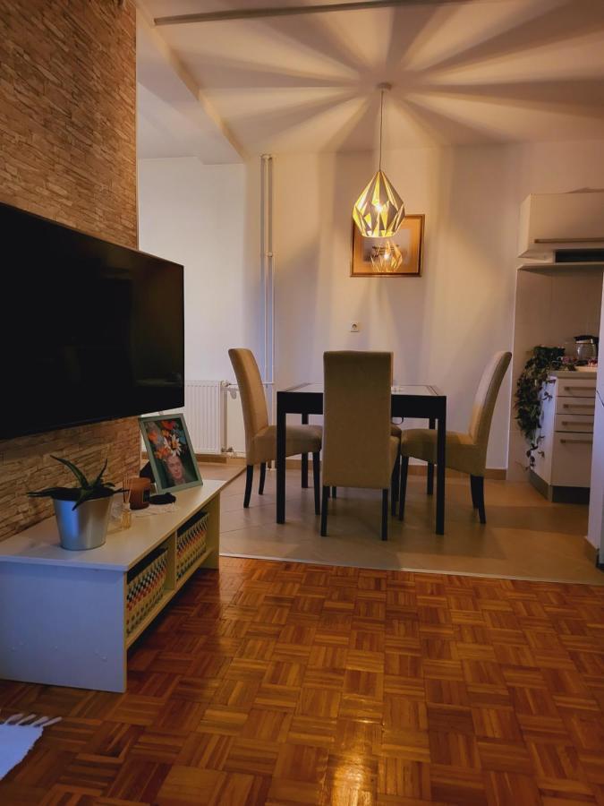 Dolly Apartment Airport Velika Gorica Bagian luar foto